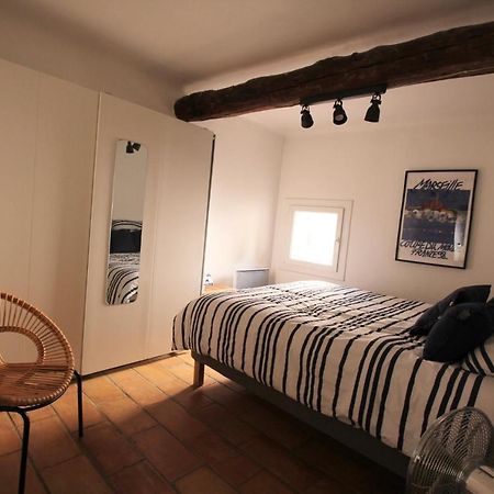 Maison De Village Avec Vue Éguilles Exteriör bild